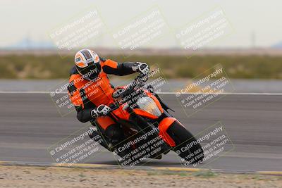 media/Jan-14-2023-SoCal Trackdays (Sat) [[497694156f]]/Turn 11 Inside (950am)/